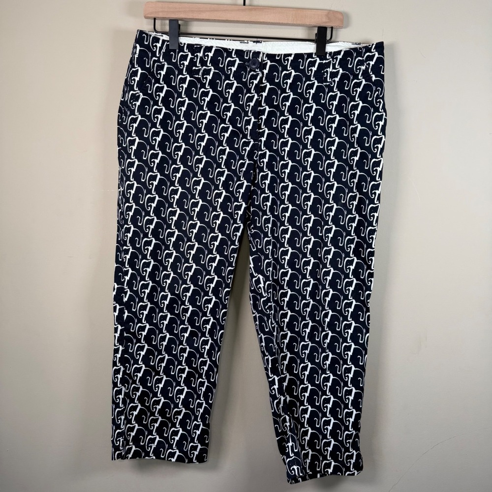 Crown & Ivy Elephant Pattern Capri Pant Size 10P